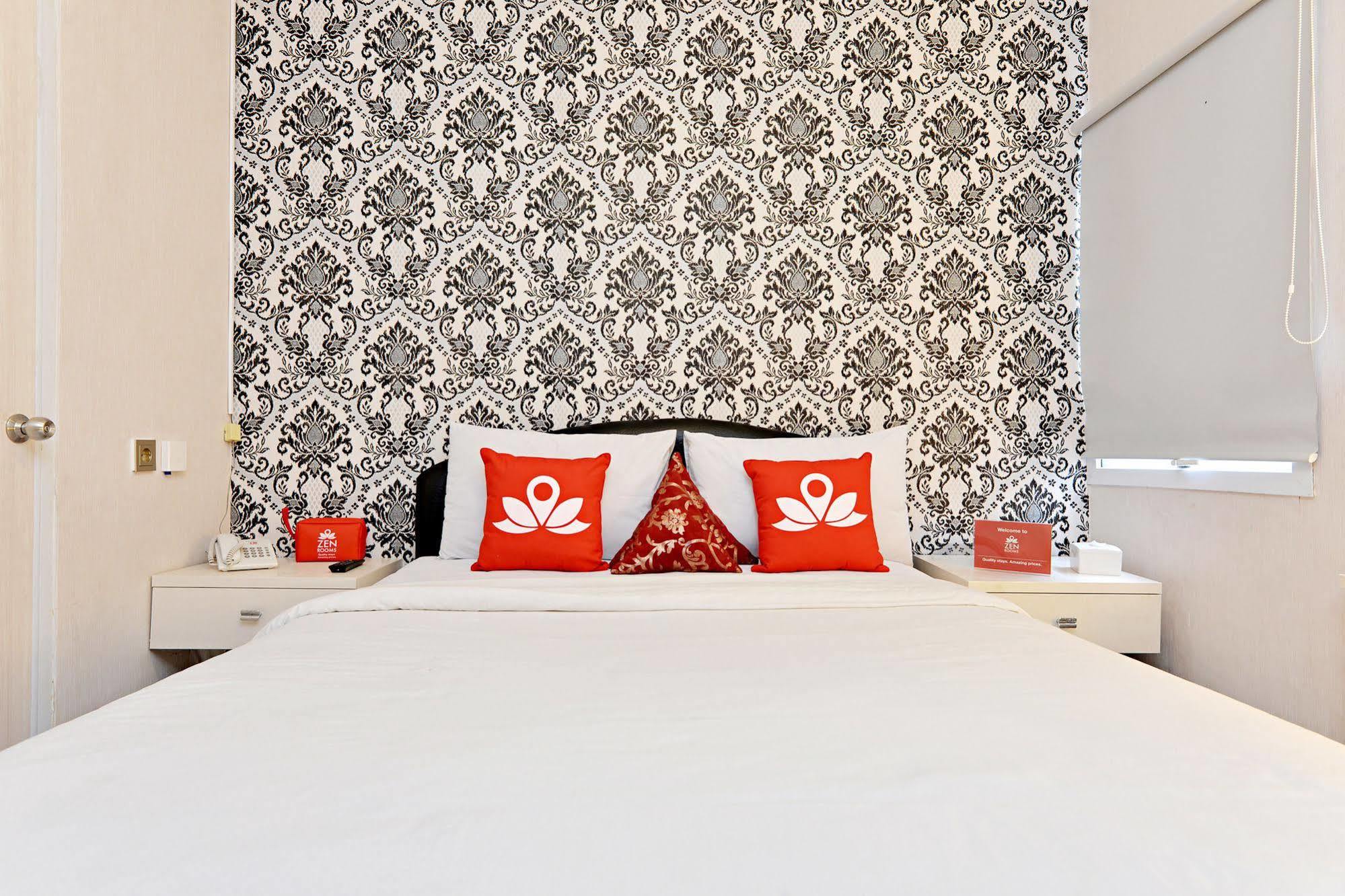 Zen Rooms Basic Tangerang Aeropolis Exterior foto
